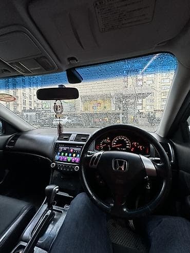 step: Honda Accord: 2003 г., 2 л, Автомат, Бензин, Седан — 7