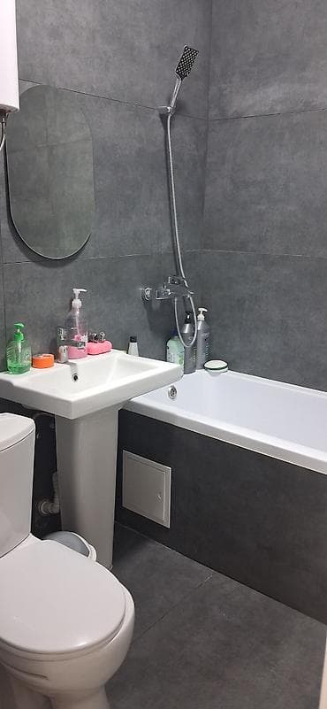 ищю девушку: Ищу девушку для совместного проживания. 📍 Аренда — 15 000 сомов в — 4