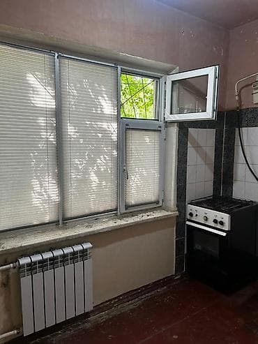 ansari bishkek: 1 комната, 34 м², 105 серия, 1 этаж, Старый ремонт — 3