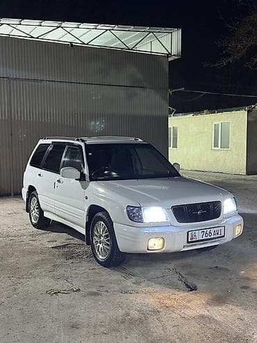 Subaru Forester: 2001 г., 2.5 л, Автомат, Бензин, Кроссовер