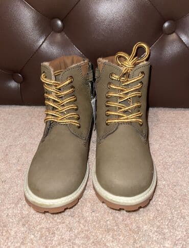 новая обувь: Next кожаные утепленные ботинки Новые, Размер: 32 Цена — 1