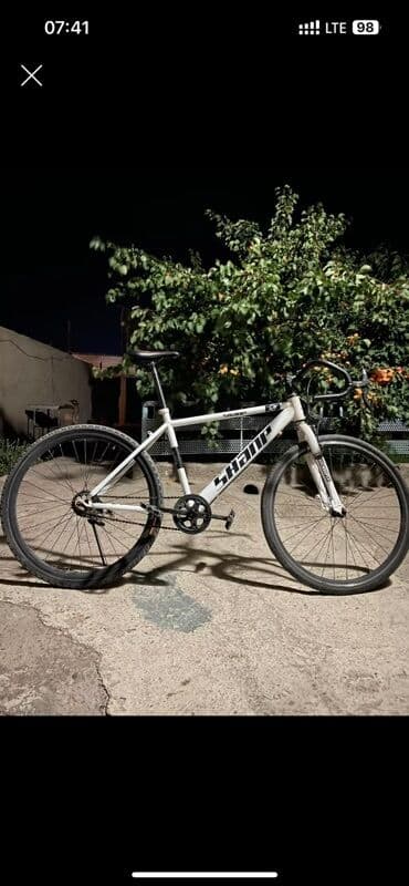 зимние шины купить в бишкеке: Городской велосипед, Рама M (156 - 178 см) — 1