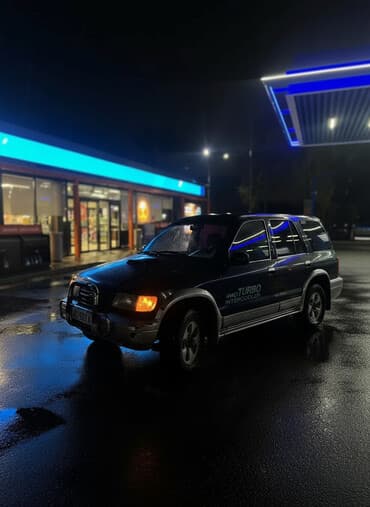 шипованные шины б у: Kia Sportage: 1996 г., 2 л, Механика, Бензиновая, Внедорожник — 2