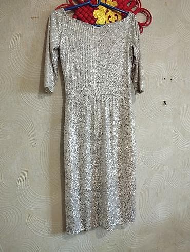 Вечернее платье, Классическое, С рукавами, С пайетками, L