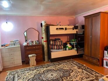 дом 3 ком: Үй, 70 кв. м, 3 бөлмө, Эски ремонт — 4