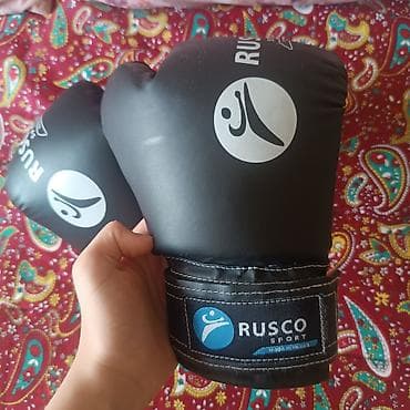 Кол каптар: Боксерские перчатки Rusco Sport + кистевые бинты Venum - Бренд — 2