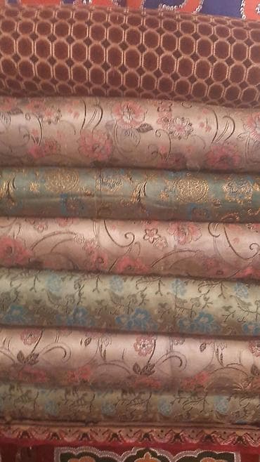 Промышленная химия: Жер төшөктөр 2,5-3метр. Этно диванга жаздыкчалар 6шт. Жөлөнгүч — 4