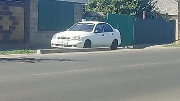 spark 2012: Daewoo Lanos: 1998 г., 1.5 л, Механика, Бензин, Седан — 1
