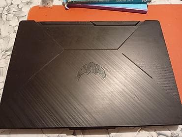 Игровой ноутбук ASUS TUF Gaming состояние идеальное, пользовался 2