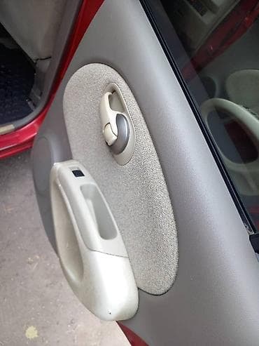 Nissan Micra: 2005 г., Автомат, Бензин, Хэтчбэк — 9
