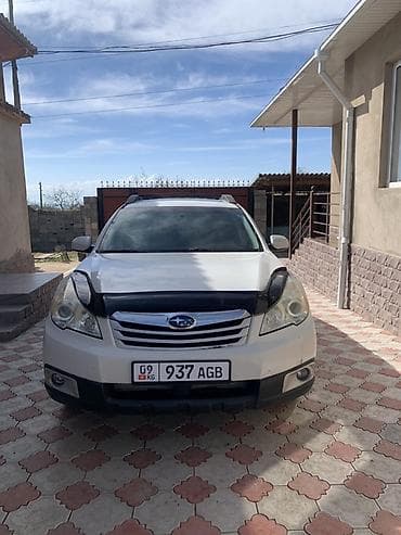 водный мото: Subaru Outback: 2010 г., Автомат, Бензин, Универсал — 1