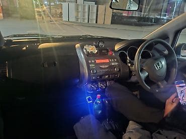 honda odyssey 2000: Honda Fit: 2001 г., 1.3 л, Автомат, Бензин, Хэтчбэк — 5