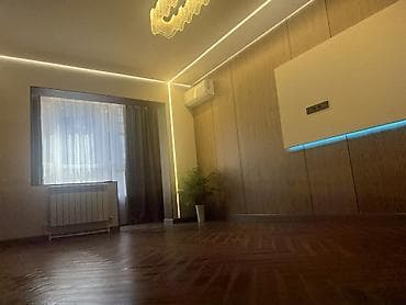 элитка 3 комнатная: Современная комната с дизайнерской отделкой и продуманным светом — 2