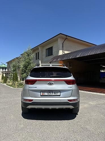 Kia Sportage: 2015 г., 2 л, Автомат, Дизель, Внедорожник — 3