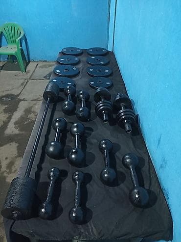 качка зал: Продаю комплект Гантели Гири штанги стойку для жима скамья для жима и — 2