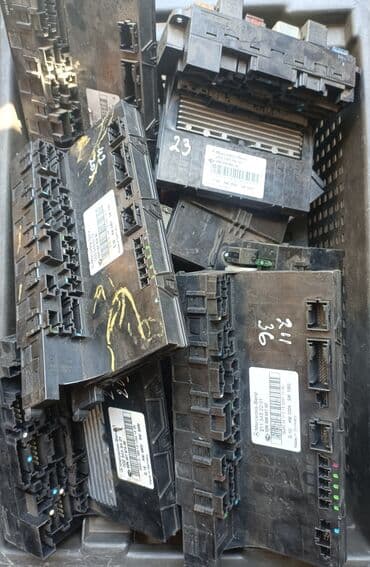 Блок предохранителей Mercedes-Benz 2004 г., Б/у, Оригинал, Германия