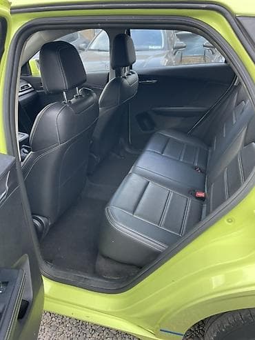 BYD: BYD E2: 2020 г., Автомат, Электромобиль, Кроссовер — 6