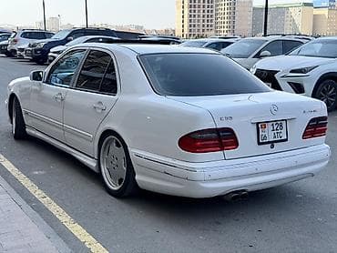 чехол на мерс 210: Mercedes-Benz E-Class: 2001 г., 5.5 л, Автомат, Бензин, Седан — 7
