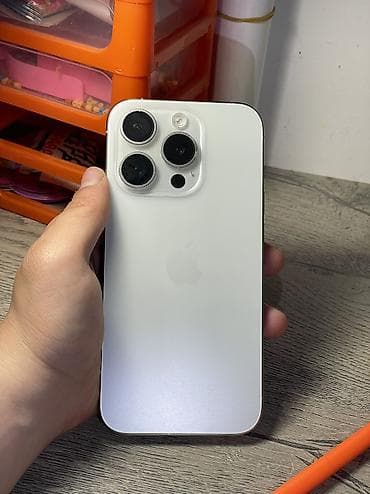 IPhone 15 Pro, Б/у, 256 ГБ, White Titanium, Чехол, 89 % at lalafo.kg IPhone 15 Pro, Б/у, 256 ГБ, White Titanium, Чехол, 89 %