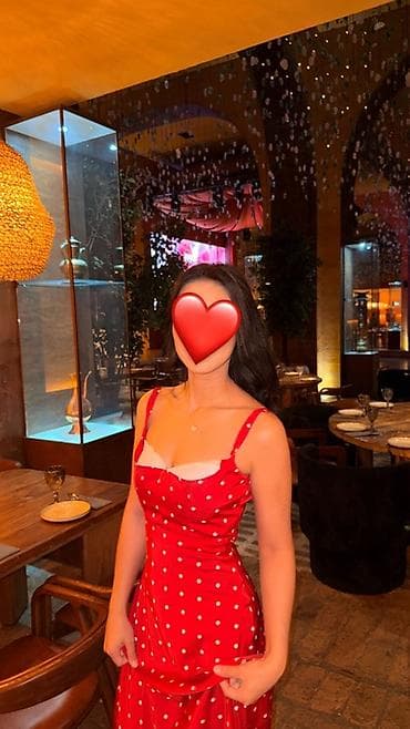 плата: Девочки, просто шикарное платье! 😍 Отдаю всего за 1500 сом. 🔥 Размер — 2