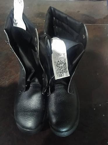 Мужские ботинки, 42, 43, AVK, Новый, цвет - Черный, Самовывоз at lalafo.kg Мужские ботинки, 42, 43, AVK, Новый, цвет - Черный, Самовывоз