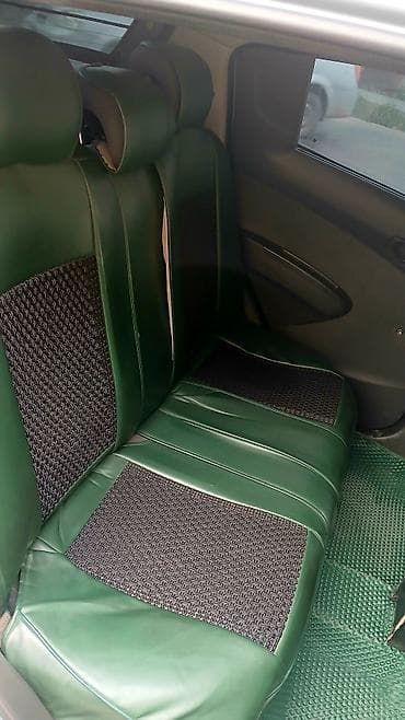 i bus: Chevrolet Spark: 2011 г., 1 л, Механика, Газ, Хэтчбэк — 10
