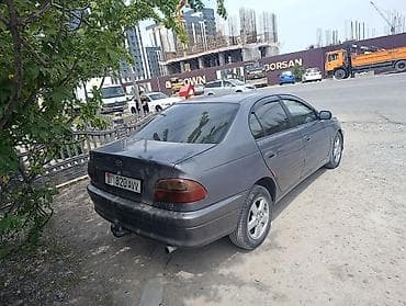 Продажа авто: Toyota Avensis: 2003 г., 2 л, Механика, Дизель, Седан — 3