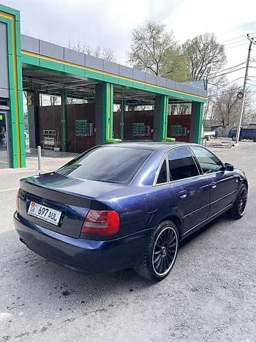 smart plus: Audi A4: 1999 г., 2.4 л, Механика, Газ, Седан — 4