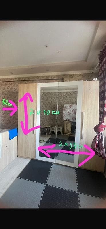 шкаф купе бежевого цвета: Шкаф купе, Б/у, С зеркалом — 1