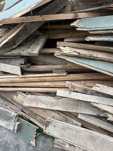 метал ош: Продаю деревянный строевой лом/распил: смесь досок, брусков и реек — 2