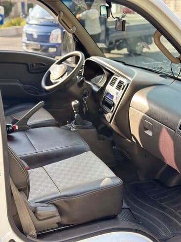 купить ssangyong korando новый: Hyundai Porter: 2019 г., 2.5 л, Механика, Дизель, Универсал — 6