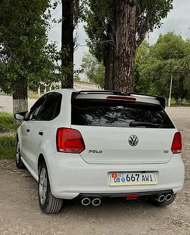 Volkswagen: Volkswagen Polo: 2010 г., 1.2 л, Механика, Бензин, Хэтчбэк — 6