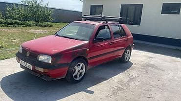 Volkswagen Golf: 1993 г., 1.6 л, Механика, Бензин, Хэтчбэк