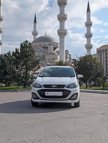 бетононасос маленький: Chevrolet Spark: 2020 г., 1 л, Автомат, Бензин, Хэтчбэк — 2