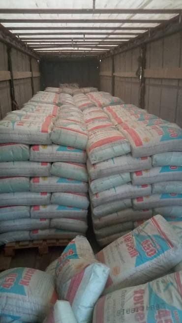 базальт ош: Korcem цемент, M-400, 50 кг/м³, Дүңүнөн — 2