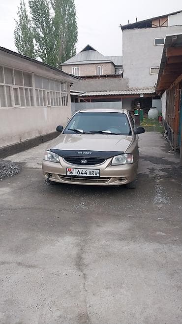 Hyundai Accent: 2004 г., Бензин, Седан