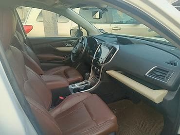 продаю аварийный автомобиль: Subaru Ascent: 2020 г., 2.4 л, Вариатор, Бензин, Кроссовер — 3