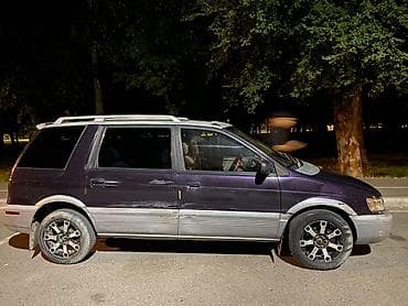 Унаа: Mitsubishi Chariot: 1994 г., 2 л, Автомат, Дизель, Вэн/Минивэн — 3