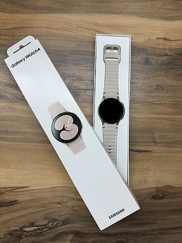Galaxy Watch: Samsung Galaxy Watch4 - Модель: Galaxy Watch4 (серия Samsung) - Цвет — 1