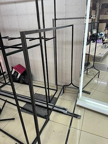 Торговое оборудование: Торговое оборудование для магазина одежды и обуви 1)Зеркало 1.90*90 с — 3