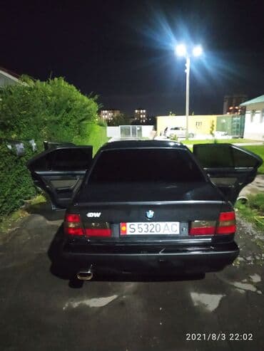 привозные двигатели в бишкеке для пассат б3: BMW 5 series: 1989 г., 2.5 л, Механика, Бензин, Седан — 1