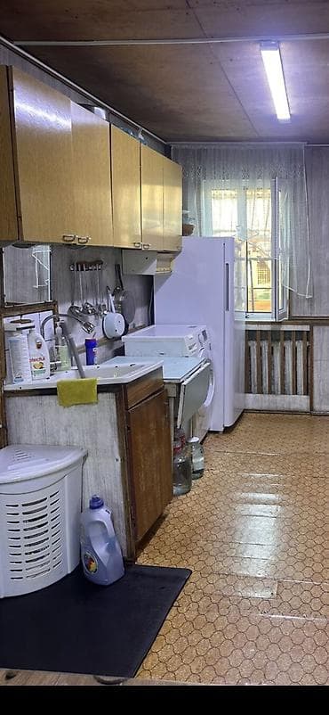 поодаю дом: 75 м², 4 комнаты, Забор, огорожен — 4