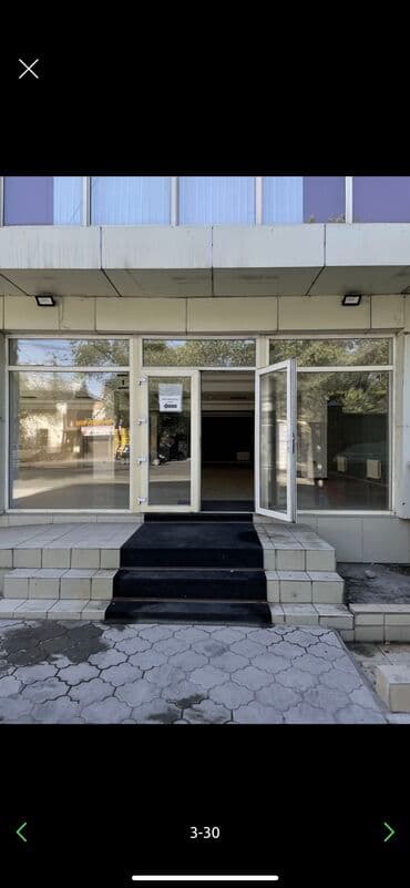 куплю коммерческую недвижимость с арендаторами: Продаётся отдельно стоящие здание по первой линии улицы Байтик Баатыра — 3