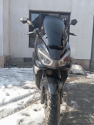 super soco ts: Макси-скутер Yamaha, 150 куб. см, Бензин, Б/у — 1