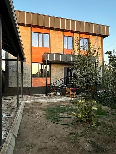 хайтек дом: 🏠 Продается красивый дом в стиле хай -тек!!!! 📍 Район : Ак-Ордо 1 — 1
