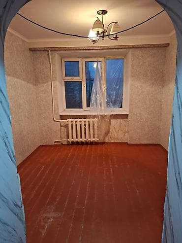 1 бөлмө, Менчик ээси, Чогуу жашоосу жок, Эмерексиз