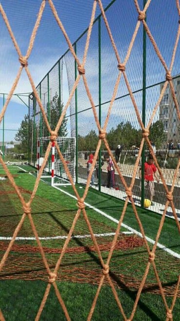 строительство мини футбольного поля цена: Заградительные сетки для мини футбольного поля, спорт зала и др — 8