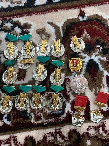 Знак ЦК ВЛКСМ