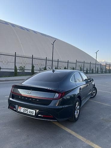 Hyundai Sonata: 2022 г., 2 л, Автомат, Газ, Седан — 7