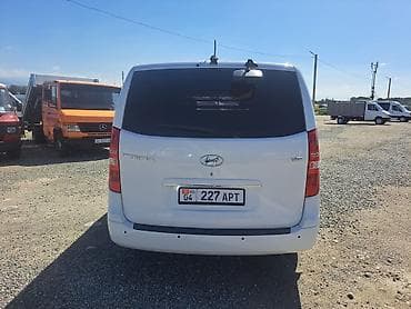 subaru forester sh5: Hyundai H-1: 2019 г., Дизель, Фургон — 2
